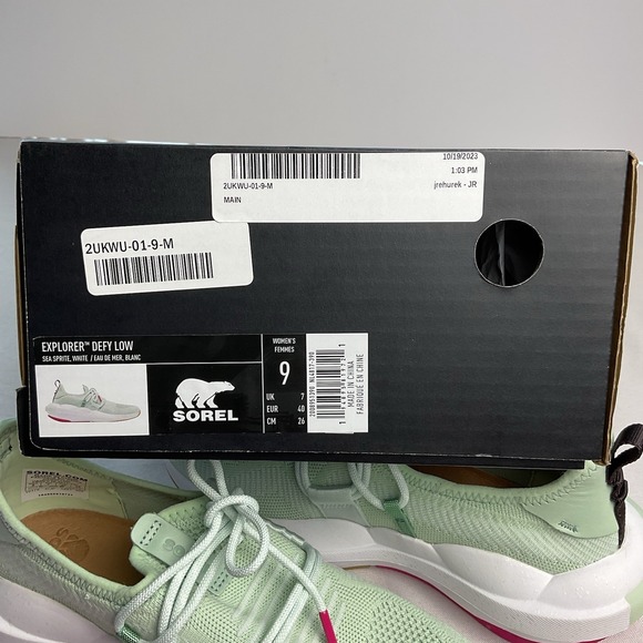 Women's NWT SOREL Women's Explorer™ Defy Low Sneaker Sea Sprite Green White $149 - Picture 11 of 13